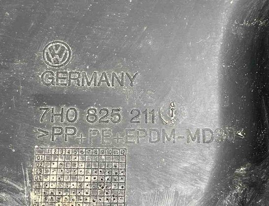 VOLKSWAGEN Transporter T5 (2003-2015) Other Undercover Panel 32687325