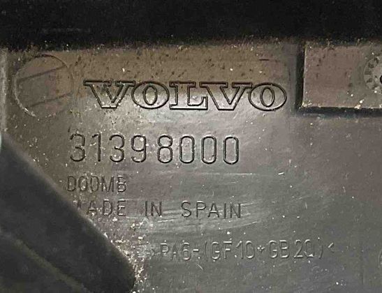 VOLVO S60 3 generation (2018-2023) Блок предохранителей 31398000 32690304