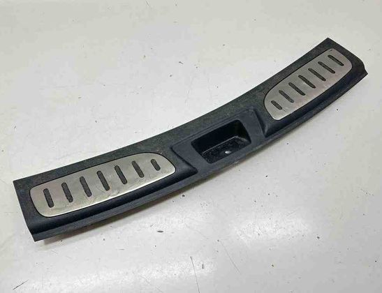 DODGE Durango 3 generation (2010-2024) Trunk Lock Trim 32693591