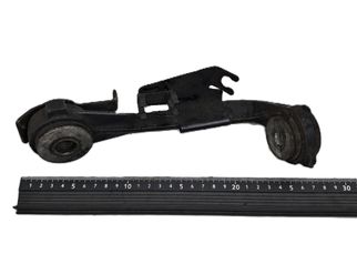 OPEL Vivaro A (2002-2006) Left side subframe bracket 91166772,93858867 32785549