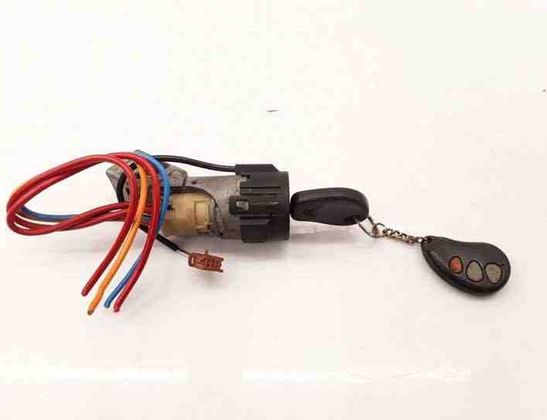 CITROËN C5 1 generation (2001-2008) Замок зажигания 9632897680 20728262