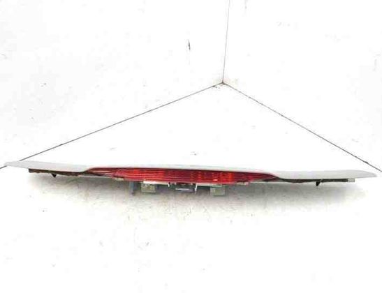 MAZDA 6 GG (2002-2007) Фонарь задней крышки 20764151