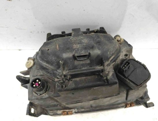 AUDI A4 B5/8D (1994-2001) Front Left Headlight 8D0941003E 29807132