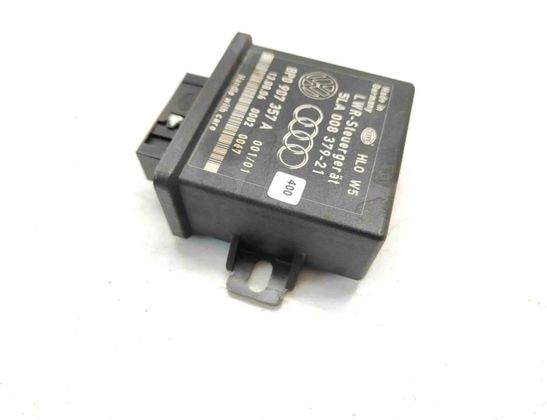 AUDI A6 C6/4F (2004-2011) Блок света 8P0907357A 29918669