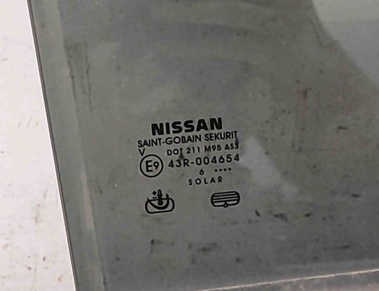 NISSAN Pathfinder R51 (2004-2014) Aizmugurējā labo durvju loga stikls AS3,43R004654 30018343