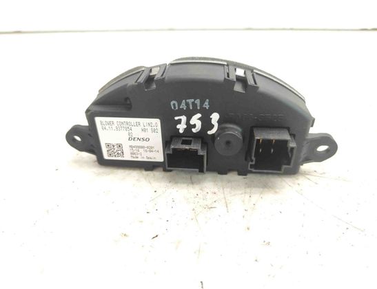 BMW X1 F48/F49 (2015-2023) Реле вентилятора печки салона 64119377854 30098388