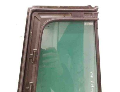 VOLKSWAGEN Touran 1 generation (2003-2015) Стеклянная рейка задней двери AS3,43R001108 30613562