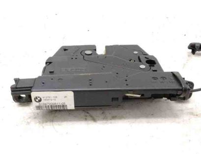 BMW X1 E84 (2009-2015) Aizmugurējā bagāžnieka slēdzene 912781 31390651