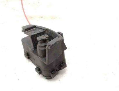 AUDI A4 B7/8E (2004-2008) Fuel Tank Cover Lock 8K0862153C 32413575