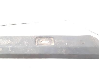 TOYOTA Avensis 2 generation (2002-2009) Крышка аккумулятора 5844105020 32980203