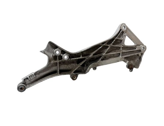 HONDA ST Kreisās puses kāju stiprinājums 32852985