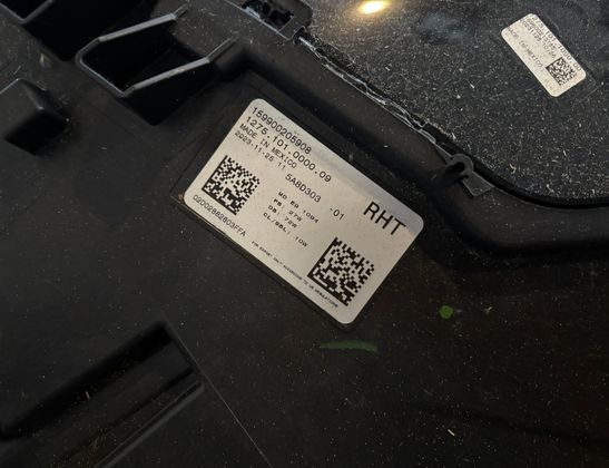 BMW X7 G07 (2018-2024) Priekšējais bamperis 33008819