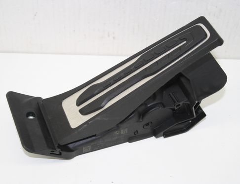 BMW X5 G05/G18 (2018-2024) Throttle Pedal 6889820 33041939