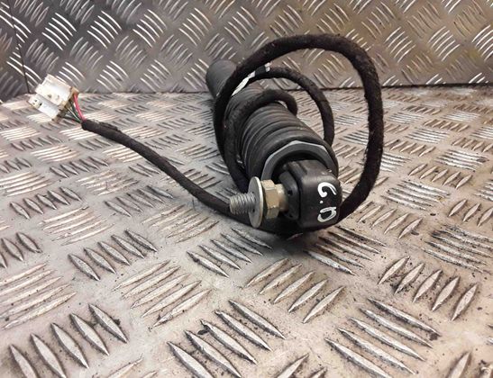 BMW 7 Series F01/F02 (2008-2015) Амортизатор крышки багажника правый 7185714 11302761