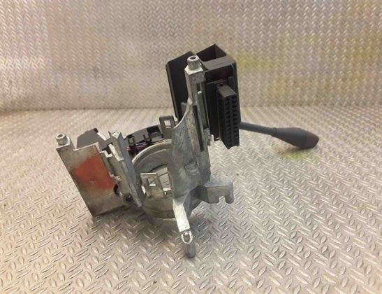 MERCEDES-BENZ CLS-Class C219 (2004-2010) Pastāvīga ātruma (autopilota / kruīza kontroles) poga 1715402445,a1715402445 13514798