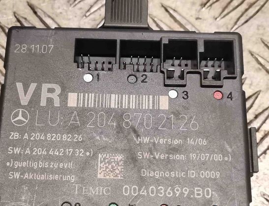 MERCEDES-BENZ C-Class W204/S204/C204 (2004-2015) Priekšējo labo durvju vadības bloks a2048702126,2048702126 23551404
