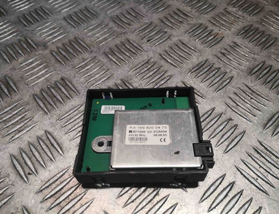 MERCEDES-BENZ A-Class W169 (2004-2012) Bootlid Antenna Amplifier 1698200475,A1698200475 26367568