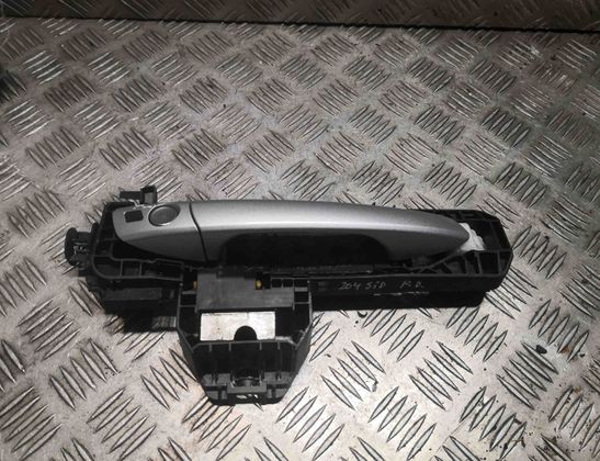 MERCEDES-BENZ C-Class W204/S204/C204 (2004-2015) Priekšējo labo durvju ārējais rokturis 2047602234,A2047602234 28078299