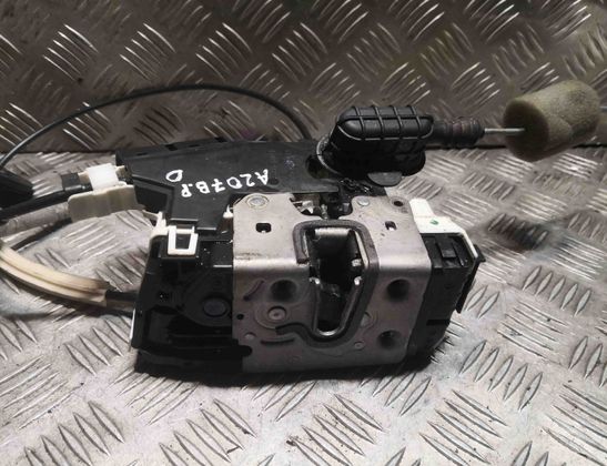 MERCEDES-BENZ E-Class W212/S212/C207/A207 (2009-2016) Front Right Door Lock 0997200635,A0997200635 28150283