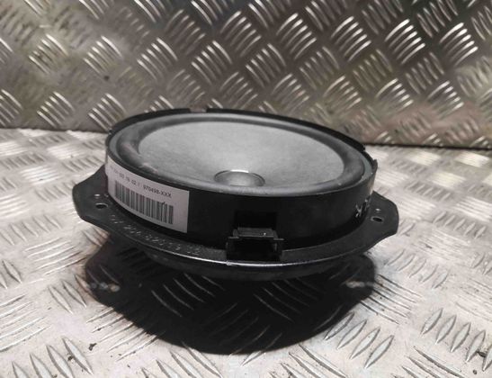 MERCEDES-BENZ C-Class W204/S204/C204 (2004-2015) Priekšējo kreiso durvju skaļrunis 2048201902,A2048201902 28223872