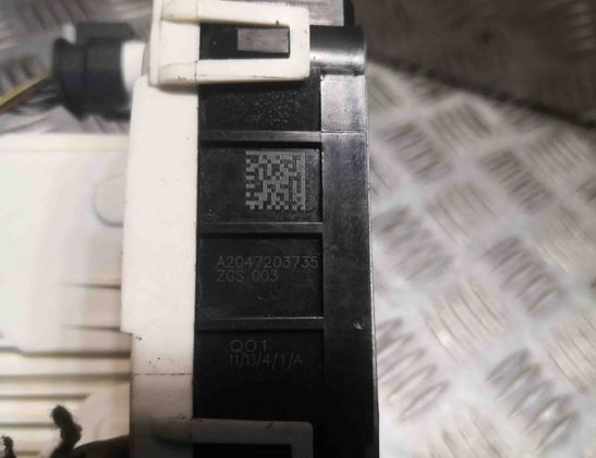 MERCEDES-BENZ C-Class W204/S204/C204 (2004-2015) Замок передней левой двери 2047203735,A2047203735 31222748