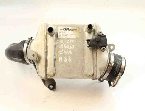 BMW 6 Series F06/F12/F13 (2010-2018) Радиатор интеркулера 7575403 30980804