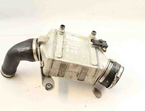 BMW 6 Series F06/F12/F13 (2010-2018) Радиатор интеркулера 7575403 30980804