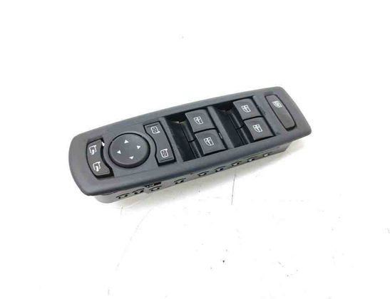 RENAULT Laguna 3 generation (2007-2015) Priekšējo kreiso durvju logu pacēlāja slēdži 809610006R 30548851