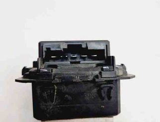 CITROËN C4 2 generation (2010-2024) Blower fan relay T1017845RB 30556627