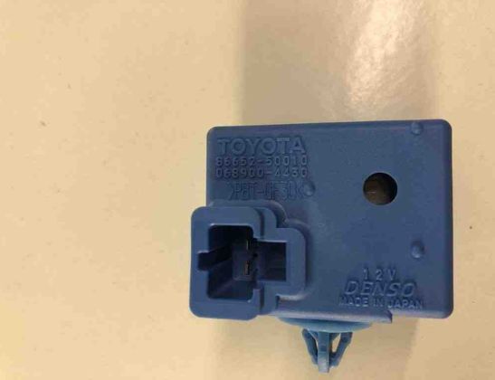 TOYOTA RAV4 5 generation (XA50) (2018-2024) Relays 8665250010 30563173