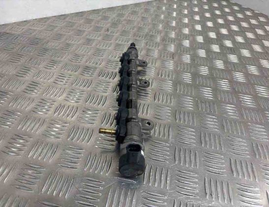 RENAULT Laguna 3 generation (2007-2015) Fuel Rail 0281002800,8200610770 30566383