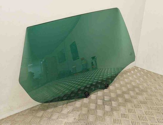 PEUGEOT 508 1 generation (2010-2020) Aizmugurējā labo durvju loga stikls 43R005013 31218047