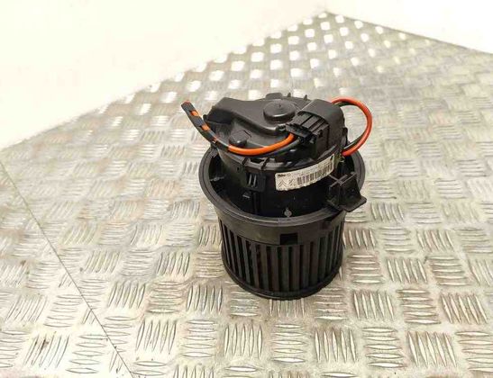 PEUGEOT 208 Peugeot 208 (2012-2015) Interior Heater T1013140A 31981695
