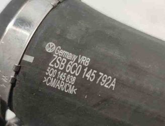 AUDI A1 8X (2010-2020) шланг радиатора интеркулера 6C0145792A 30648191