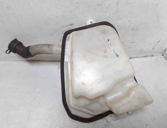 BMW 3 Series E46 (1997-2006) Window Washer Tank 61688374557 27549012