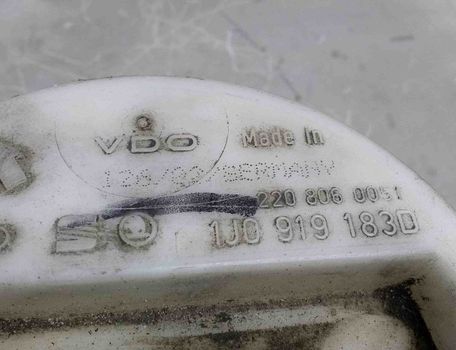 SEAT Toledo 2 generation (1999-2006) Degvielas sūknis degvielas tvertnē 2208060051 27586203