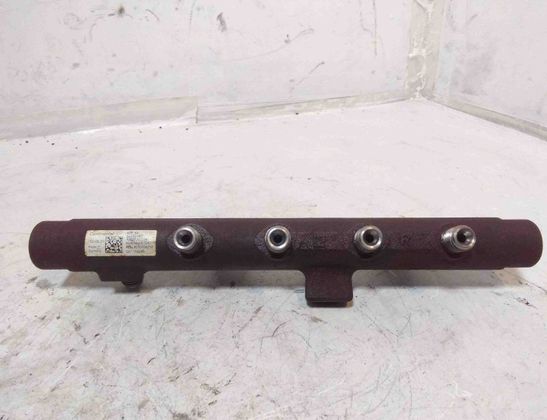 NISSAN Qashqai 2 generation (2013-2023) Fuel Rail H8200704217 27587094