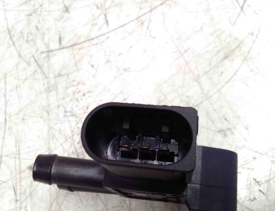 MERCEDES-BENZ GLA-Class X156 (2013-2020) DPF Pressure Sensor A0071536028 27641204