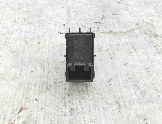 VOLKSWAGEN ID.3 1 generation (2019-2023) Rear Right Door Window Control Switch 5G0959855K 27687470