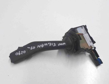 VOLKSWAGEN Tiguan 1 generation (2007-2017) Stikla tīrītāja rokturis 1K0953519J 27709601