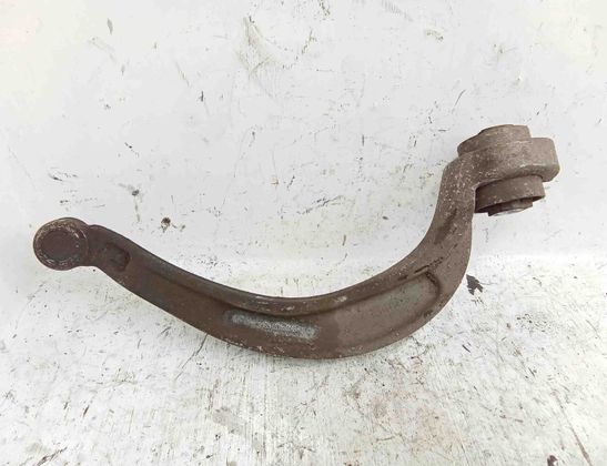 AUDI A4 B8/8K (2011-2016) Front Wishbone Arms 8K0407696C 27712925