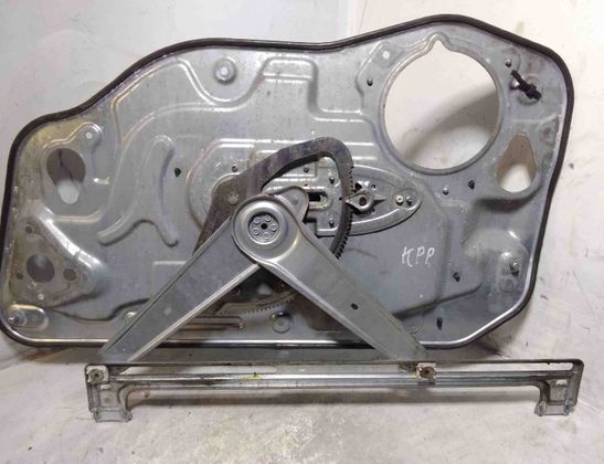 VOLVO V50 1 generation (2003-2012) Стеклоподъемник передней левой двери 8679080 27726359