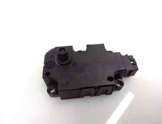 MERCEDES-BENZ S-Class W221 (2005-2013) Клапаны управления внутренним подогревом P9708005 28224777