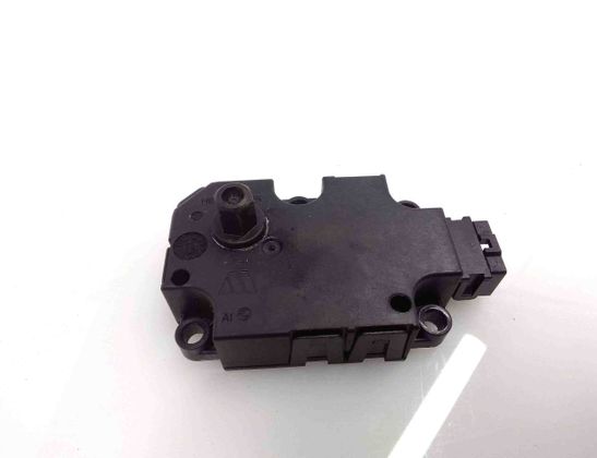 MERCEDES-BENZ S-Class W221 (2005-2013) Клапаны управления внутренним подогревом P9708005 28224784