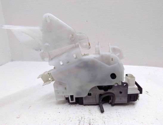 MERCEDES-BENZ E-Class W212/S212/C207/A207 (2009-2016) Замок двери передний правый A2047202435 28693895