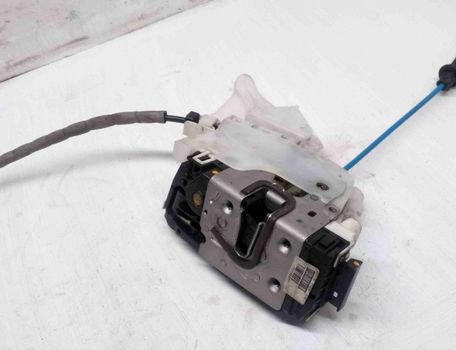 MERCEDES-BENZ E-Class W212/S212/C207/A207 (2009-2016) Front Right Door Lock A0997200635 28706182