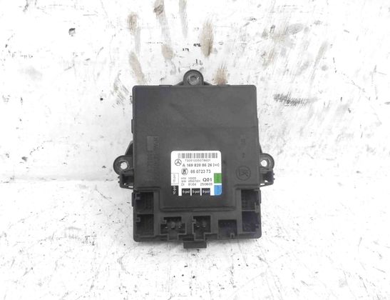 MERCEDES-BENZ A-Class W169 (2004-2012) Aizmugurējo labo durvju vadības bloks A1698208626 28728668