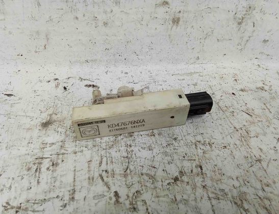 MAZDA 121 3 generation (1996-2000) Bootlid Antenna Amplifier KD47676NXA 29530295