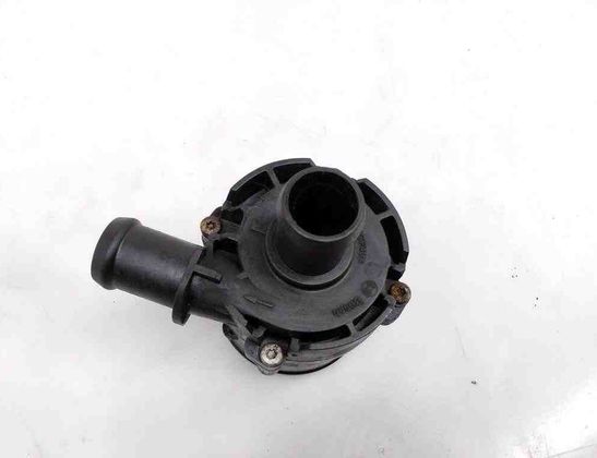 VOLKSWAGEN Passat B8 (2014-2023) Circulation Water Motor 5C0965567 31654089