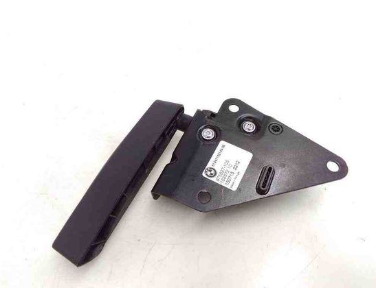 BMW X5 F15 (2013-2018) Bagāžas nodalījuma rokturis 7162149 31874081